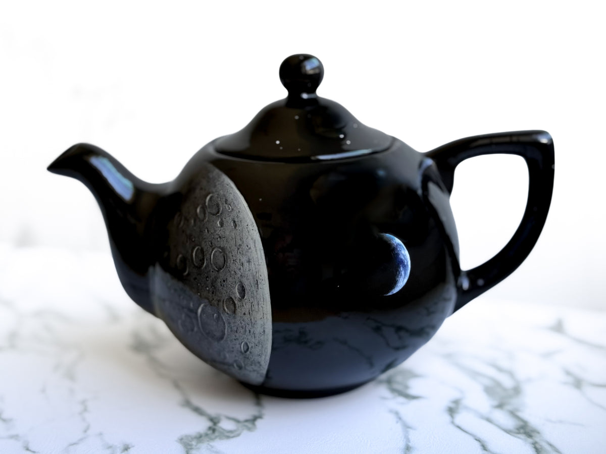 Artemis II Teapot