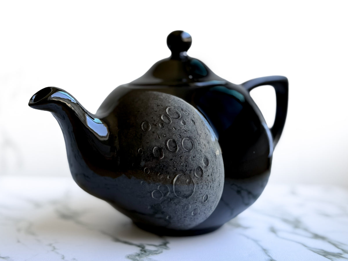 Artemis II Teapot