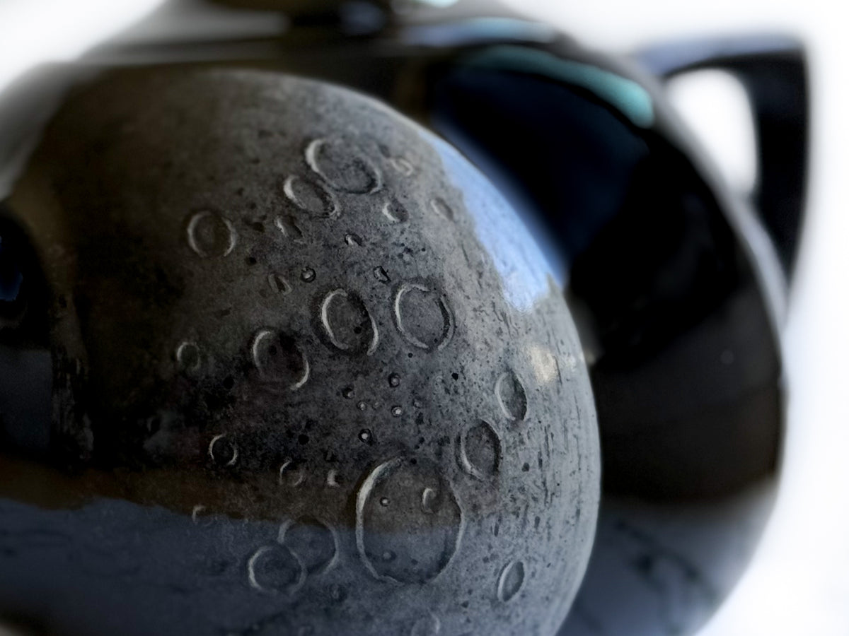 Artemis II Teapot